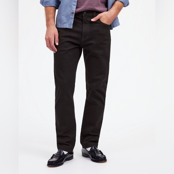 Madewell The 1991 Straight-Leg Jean in Black - Picture 1 of 15